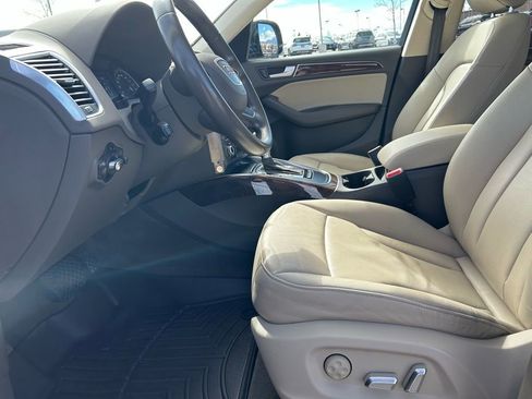 Used 2017 Audi Q5 2.0T Premium image 22