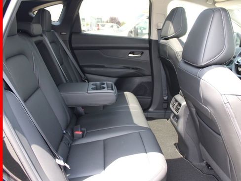 New 2025 Nissan Murano SL image 17