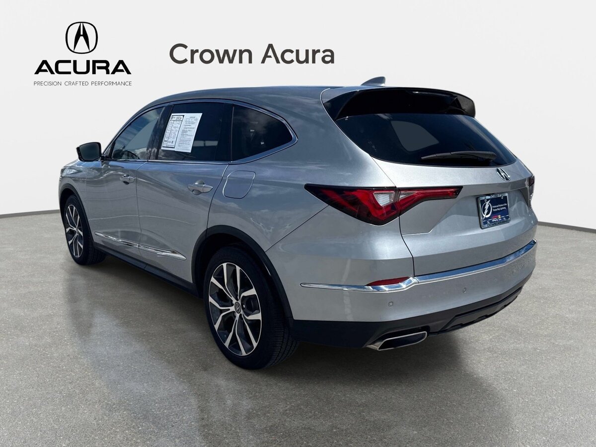 Used 2024 Acura MDX w/ Technology Package FWD image 3