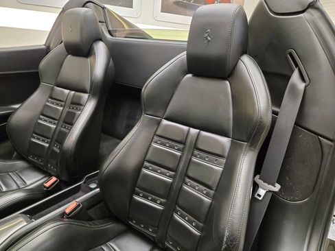 Used 2014 Ferrari 458 Spider RWD image 32