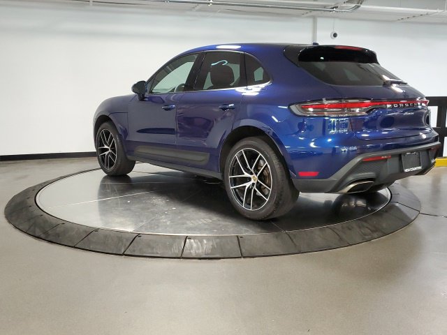 Used 2023 Porsche Macan AWD/4WD image 7