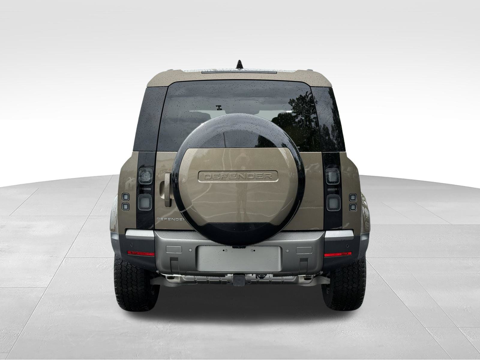 New 2026 Land Rover Defender 110 S AWD/4WD image 4