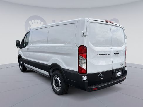 New 2026 Ford Transit 150 Low Roof w/ Load Area Protection Package RWD image 4