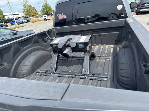 Used 2020 Ford F250 Lariat AWD/4WD image 8