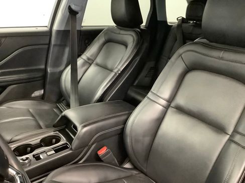 Used 2021 Lincoln Corsair Reserve w/ Equipment Group 201A image 11