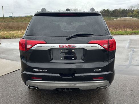 Used 2018 GMC Acadia Denali w/ Technology Package image 4