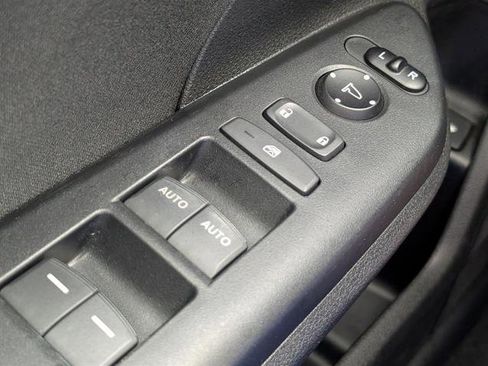 Used 2020 Honda Civic EX image 13