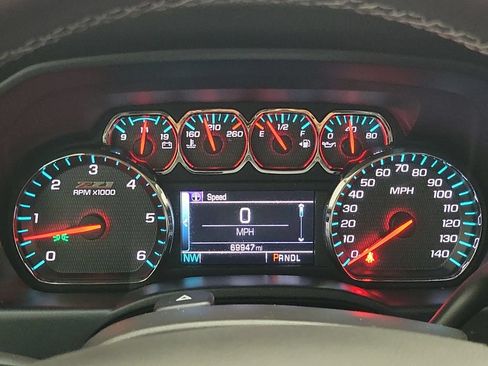 Certified 2018 Chevrolet Silverado 1500 LT w/ All Star Edition AWD/4WD image 13