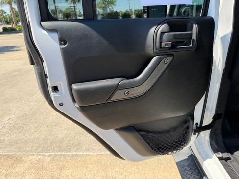 Used 2013 Jeep Wrangler Unlimited Sport AWD/4WD image 14