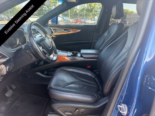 Certified 2020 Lincoln Nautilus Reserve AWD/4WD image 12