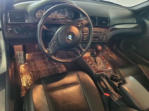 Used 2004 BMW 330Ci Convertible image 8