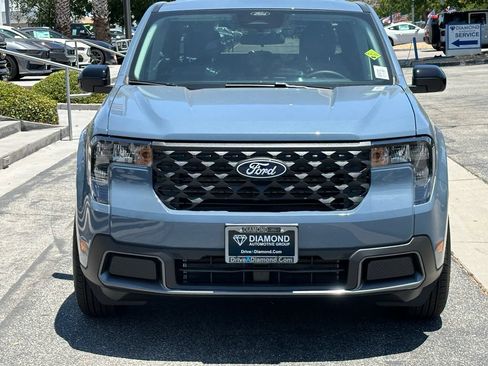 New 2026 Ford Maverick XLT w/ XLT Luxury Package FWD image 12
