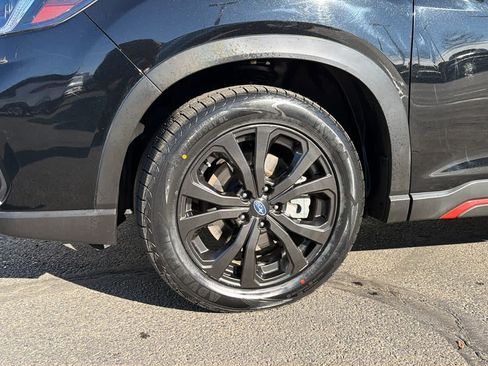 Used 2021 Subaru Forester Sport image 9