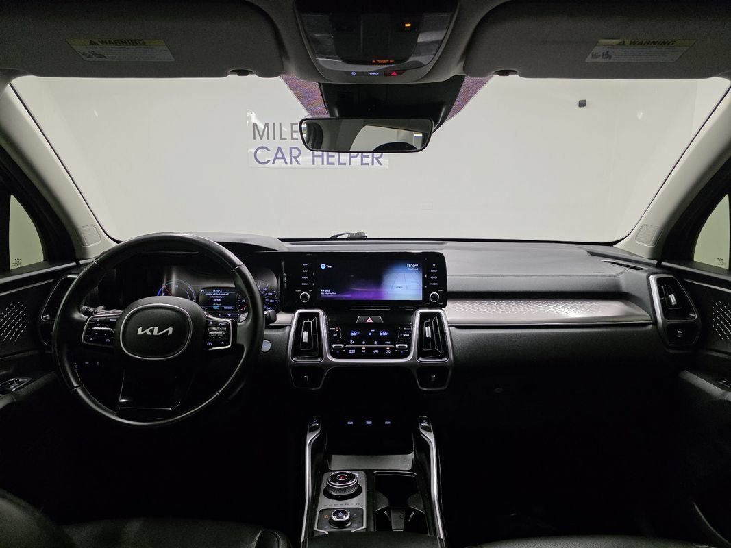 Used 2022 Kia Sorento S AWD/4WD image 4