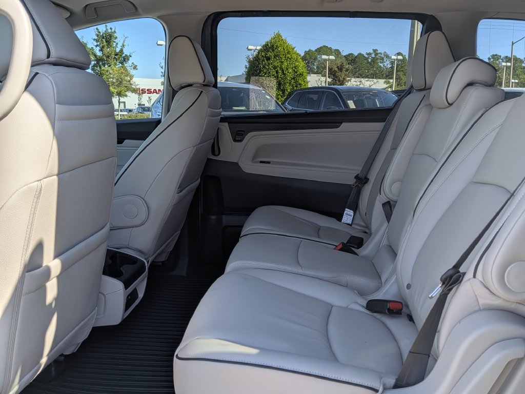 New 2027 Honda Odyssey Touring image 14