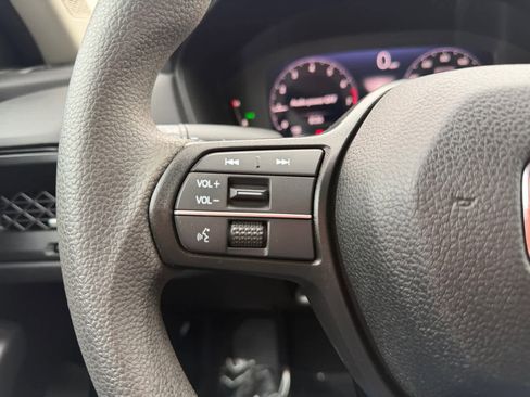 Used 2024 Honda Accord EX image 21