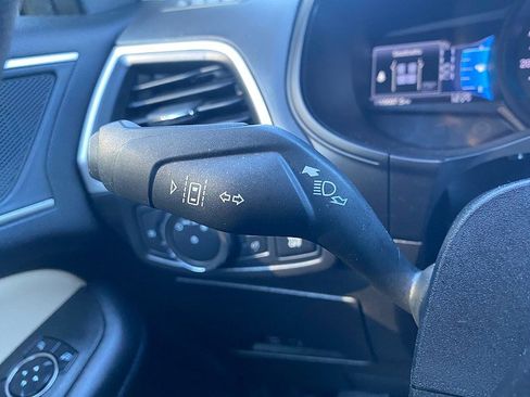 Certified 2022 Ford Edge SEL w/ Convenience Package image 50