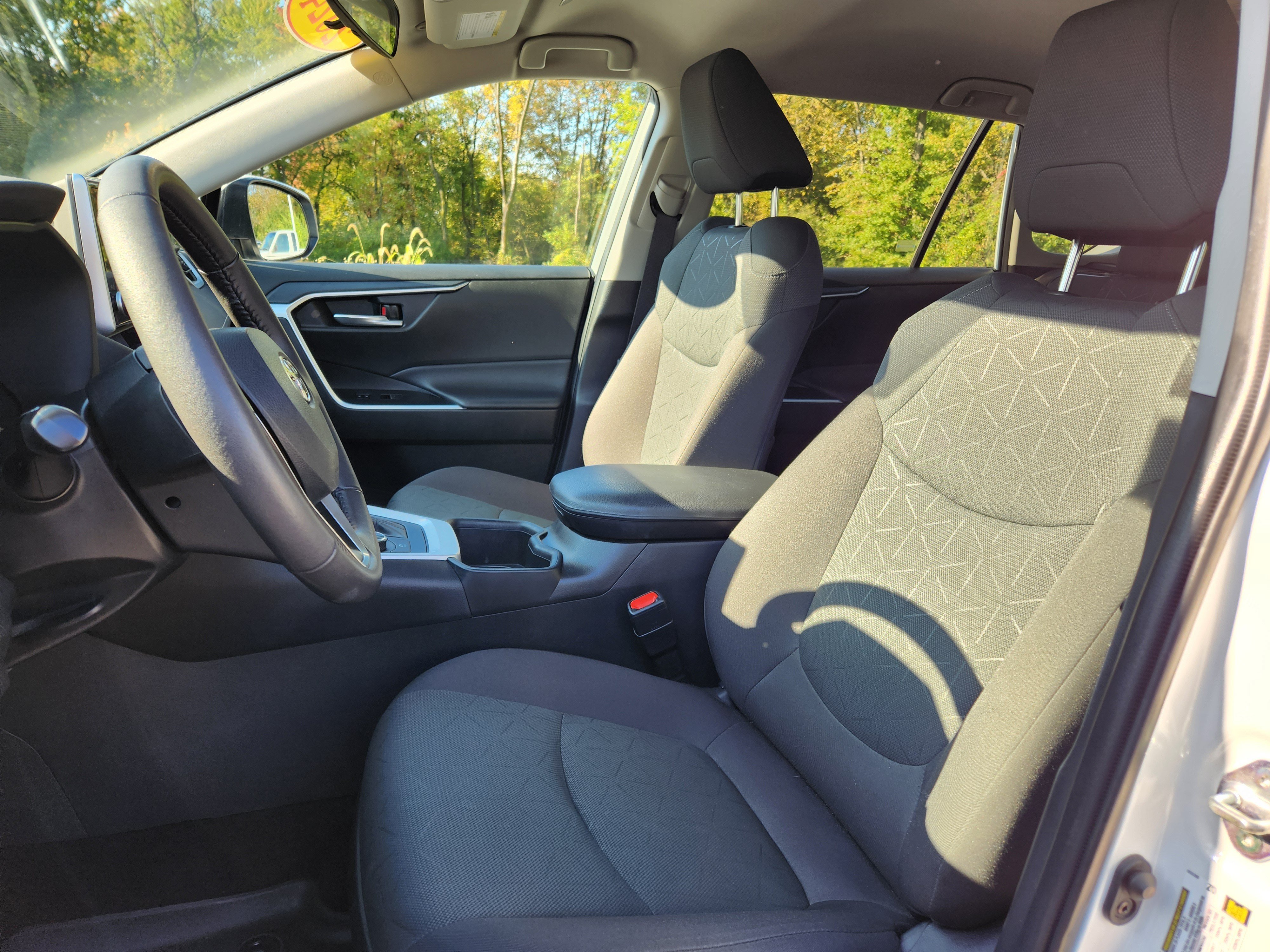Used 2024 Toyota RAV4 XLE w/ Weather Package AWD/4WD image 10