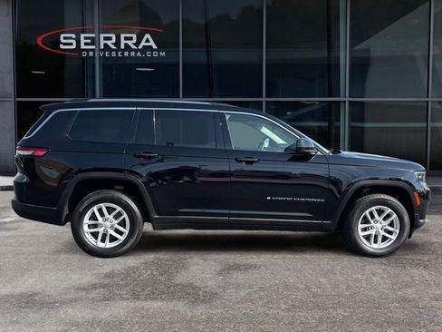 Used 2022 Jeep Grand Cherokee L Laredo w/ Luxury Tech Group I AWD/4WD image 6