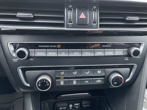 Used 2020 Kia Optima S image 29