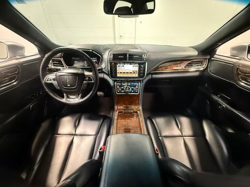 Used 2019 Lincoln Continental Premiere image 70