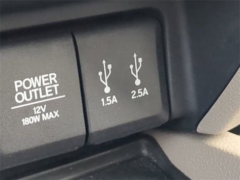 Used 2016 Honda Pilot Touring image 22