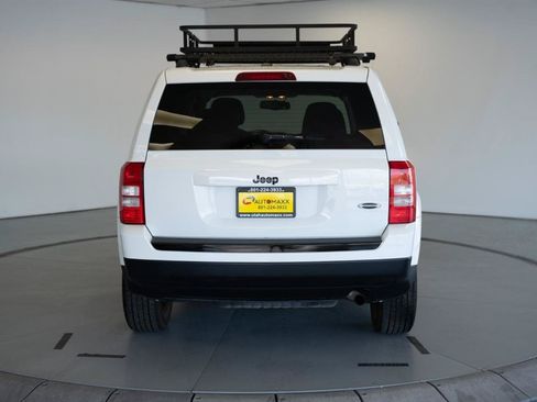 Used 2014 Jeep Patriot Sport w/ Power Value Group FWD image 7