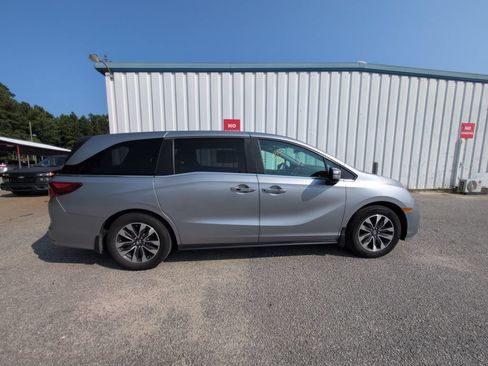 Used 2021 Honda Odyssey EX-L image 9