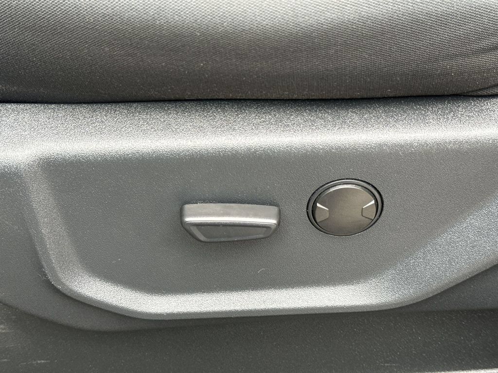 Used 2022 Ford Expedition XL AWD/4WD image 14