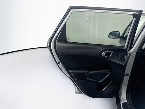 Used 2021 Kia Soul S FWD image 26