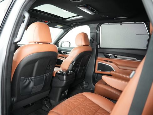 Used 2023 Kia Telluride EX X-Line AWD/4WD image 40