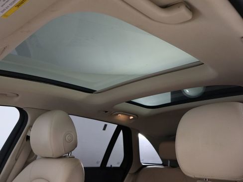 Used 2020 Mercedes-Benz GLC 300 image 21