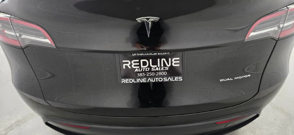 Used 2023 Tesla Model Y AWD image 5
