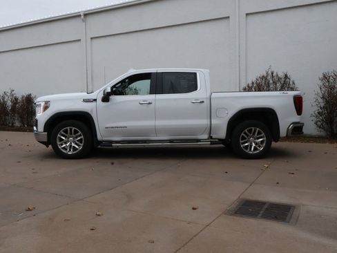 Used 2021 GMC Sierra 1500 SLT w/ SLT Premium Package image 4