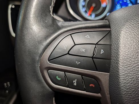 Used 2019 Jeep Cherokee Limited w/ Trailer Tow Group image 46