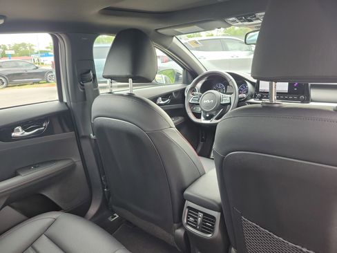 Certified 2023 Kia Forte GT w/ GT2 Package FWD image 13