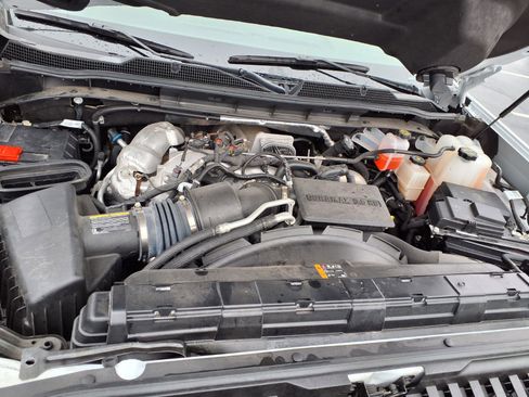 Used 2024 Chevrolet Silverado 3500 LTZ image 33