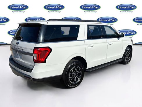 Used 2023 Ford Expedition Max XLT image 7