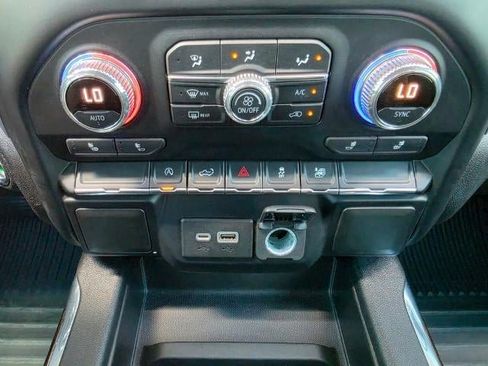Used 2020 GMC Sierra 1500 Elevation w/ Elevation Value Package AWD/4WD image 21