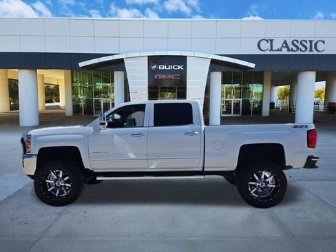 Used 2015 Chevrolet Silverado 2500 LTZ w/ Duramax Plus Package AWD/4WD image 5