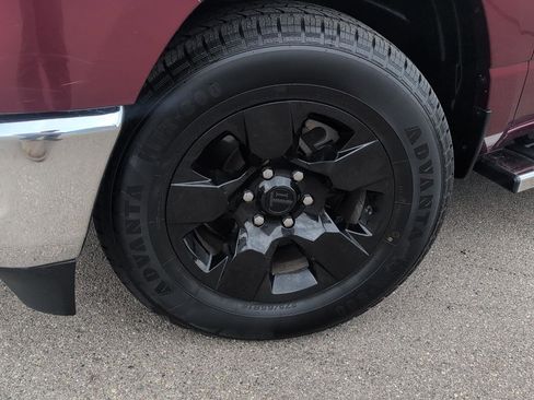 Used 2020 RAM 1500 Big Horn AWD/4WD image 5