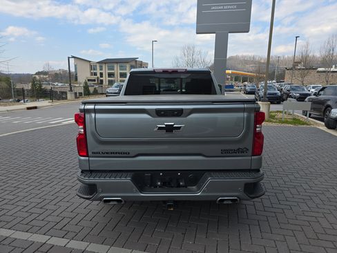 Used 2024 Chevrolet Silverado 1500 High Country w/ High Country Premium Package image 6