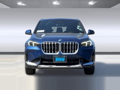 Used 2025 BMW X1 xDrive28i w/ Convenience Package AWD/4WD image 5