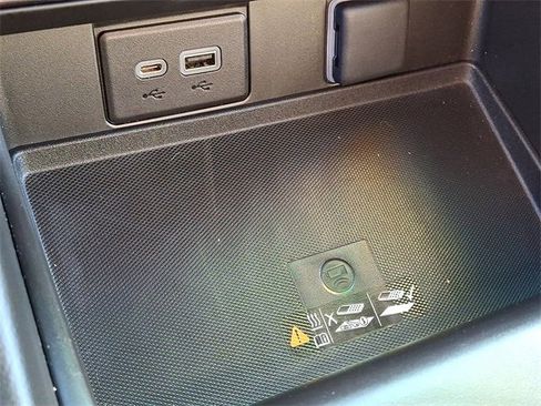 Certified 2023 GMC Yukon AT4 image 29