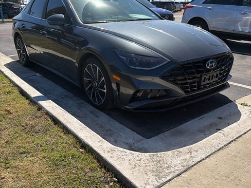 Used 2022 Hyundai Sonata Limited image 7