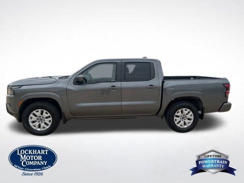 Used 2022 Nissan Frontier SV w/ Technology Package image 4