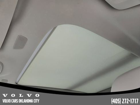 Used 2025 Volvo S90 B6 Plus image 20