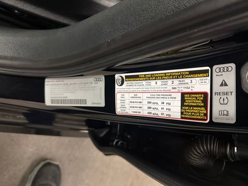 Used 2016 Audi A6 3.0T Premium Plus w/ S Line Sport Package image 32