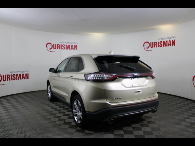 Used 2018 Ford Edge Titanium w/ Technology Package AWD/4WD image 4