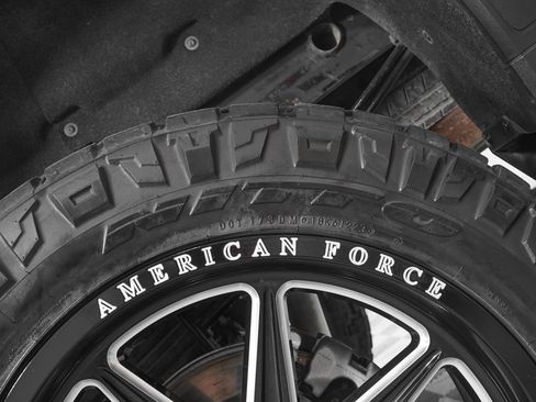 Used 2021 GMC Sierra 1500 AT4 image 33